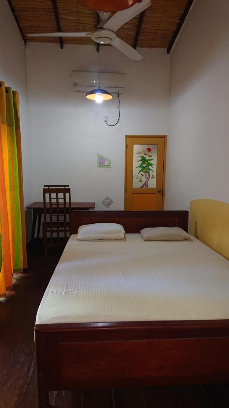 Leopard City Hostel Yala Tissamaharama Kültér fotó