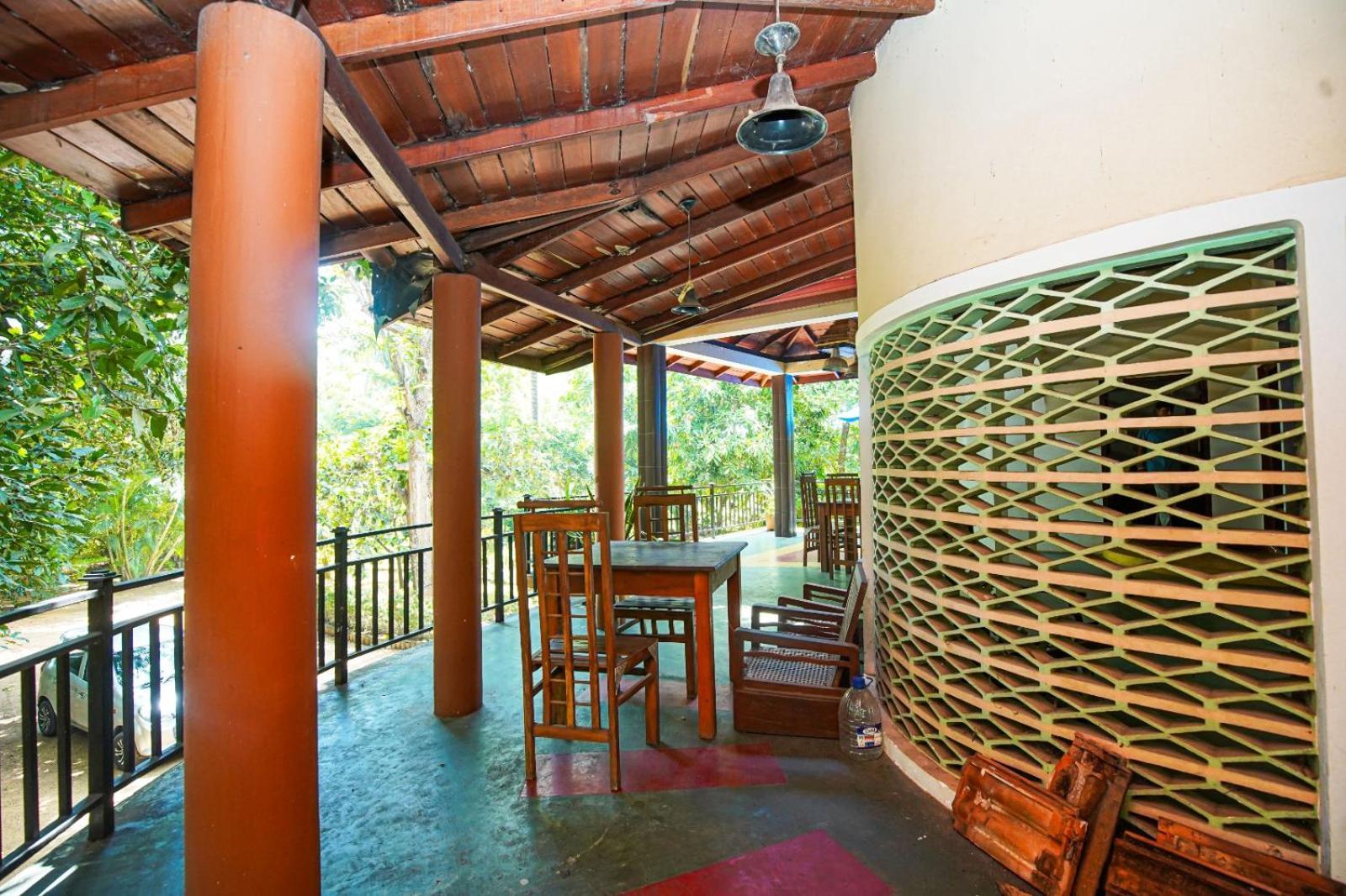 Leopard City Hostel Yala Tissamaharama Kültér fotó