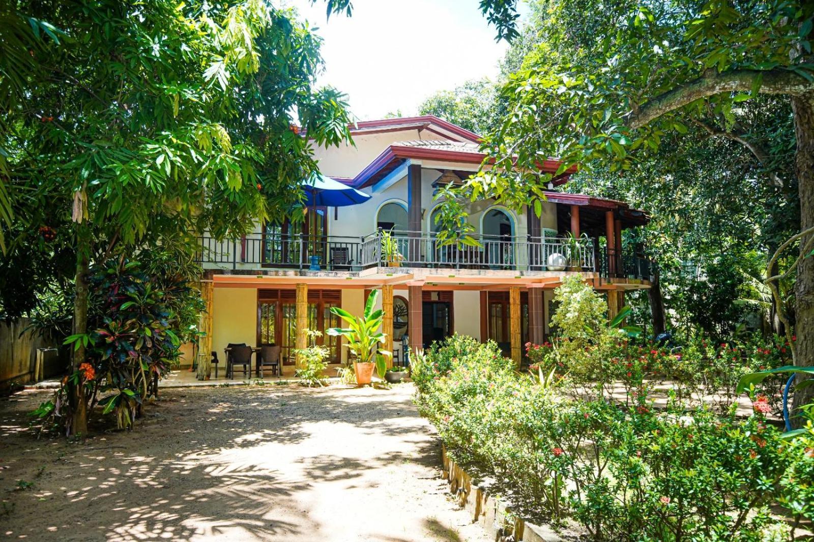 Leopard City Hostel Yala Tissamaharama Kültér fotó
