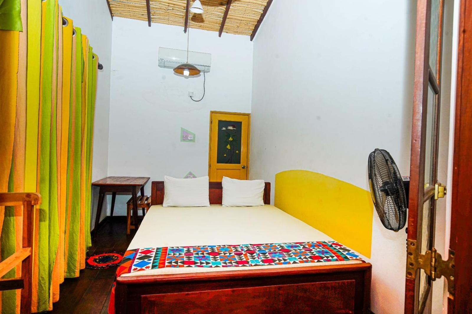 Leopard City Hostel Yala Tissamaharama Kültér fotó